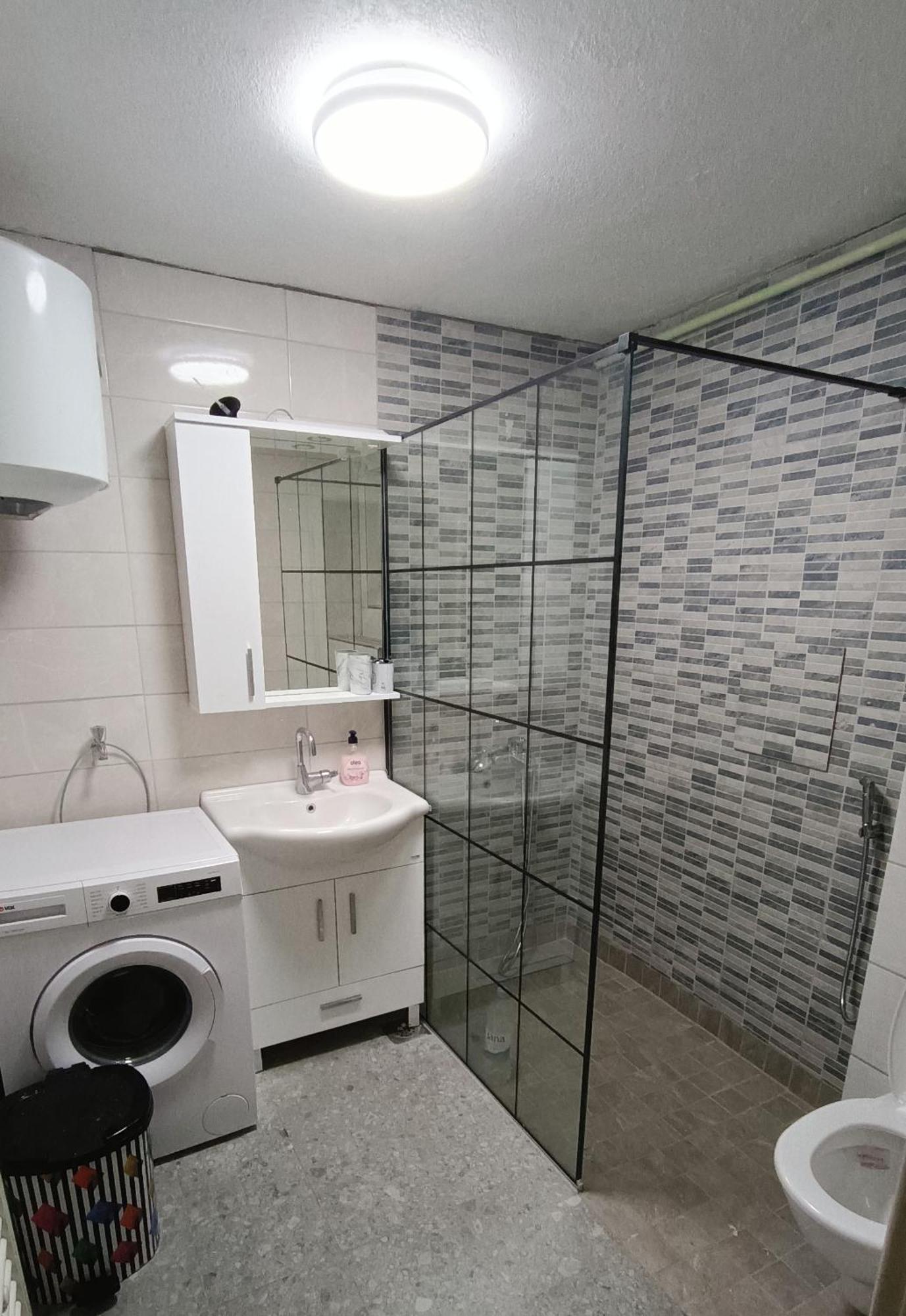Ferhadija Apartment ซาราเยโว ภายนอก รูปภาพ