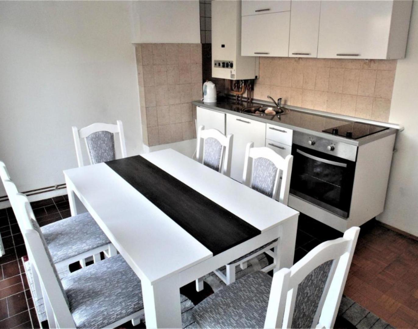 Ferhadija Apartment ซาราเยโว ภายนอก รูปภาพ